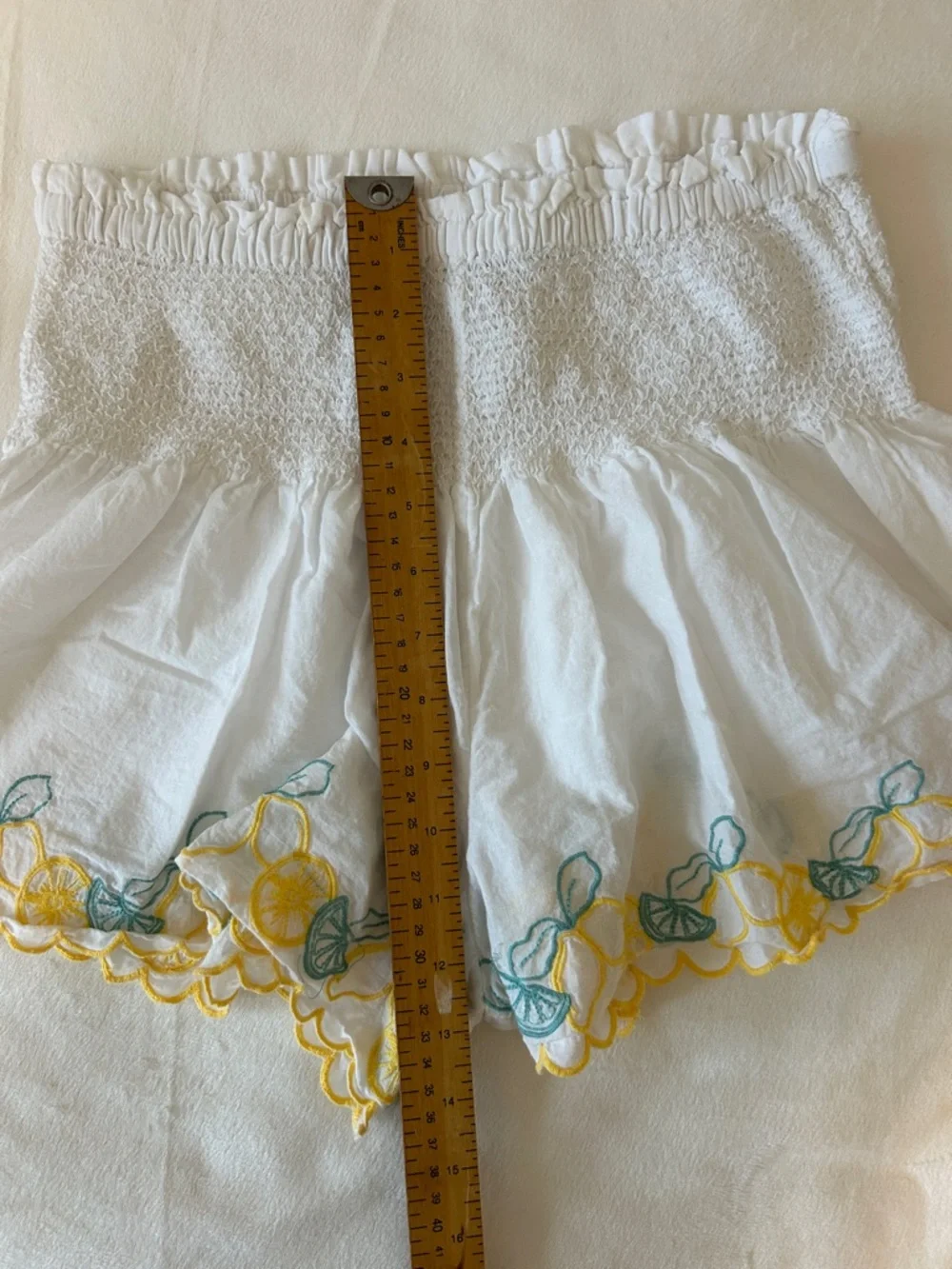 Joie White Smocked Bloomers with Yellow & Green Lemon Floral Embroidery S - Picture 7 of 10